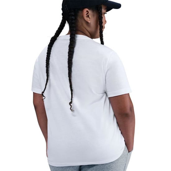 Boys Nike K Nsw T Emb Fut in White - Image 2