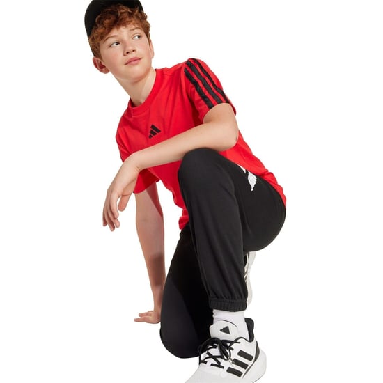 Boys adidas 3 Stripe Essentials T-Shirt Junior in Ruby/Black - Image 6