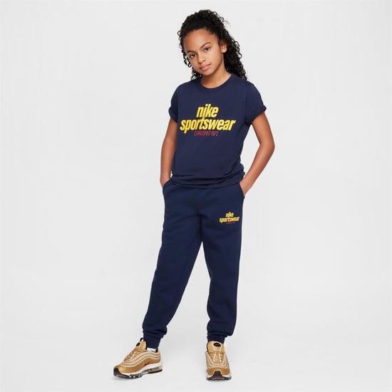 Boys Nike K NSW T Clb FAM in Obsidian - Image 5