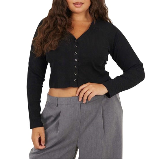 Brave Soul Vrouwen Ribbel V-Hals Plus Lange Mouwen Crop Top (Zwart) - Image 1