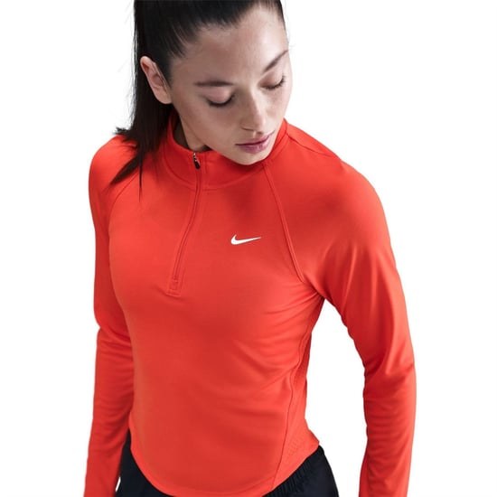 Women's Nike W Nk Tempo Nvlt in Picante Red/Ref - Image 1
