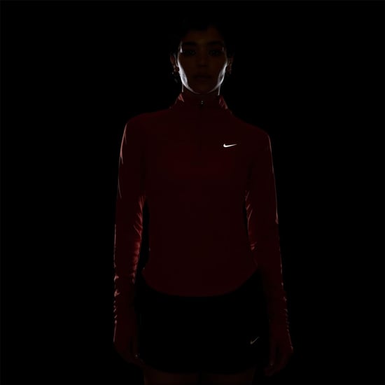 Women's Nike W Nk Tempo Nvlt in Picante Red/Ref - Image 6