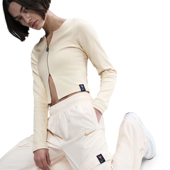Women's Nike Fff W Nsw Trend in Pale Ivory/Pale - Image 5