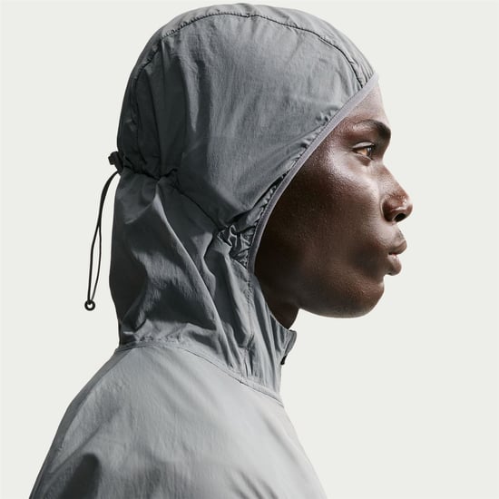 Men's Nike Stride Jacket in Smoke Grey - Image 6