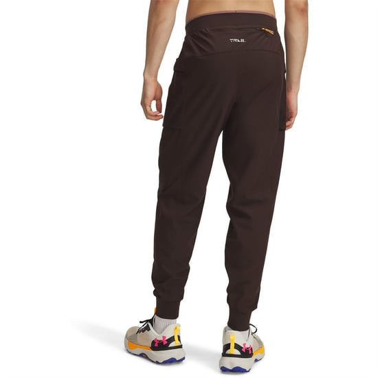 Men's Under Armour TRAIL RUN PANTS in Brown - Image 2