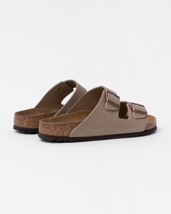 Arizona Arizona Geoliede Nubuck Leren Sandalen in Saliegroen - Image 3