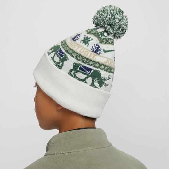 Accessories Nike Peak Reindeer Turn Up Brim Pom Pom Bobble Hat in Sail/Fir/Desert - Image 4