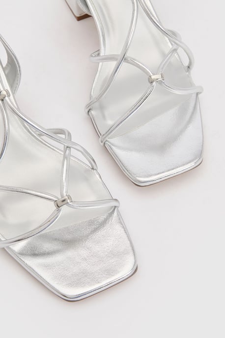 Knot Strappy Block Heels - Image 4