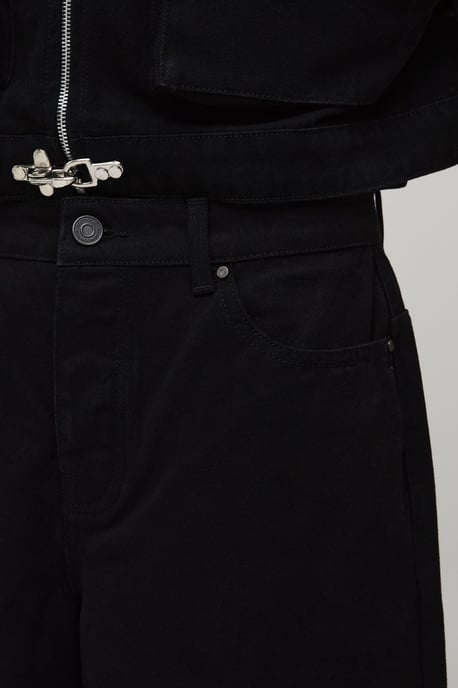Pleat Knee Longline Co-Ord Jorts - Image 3