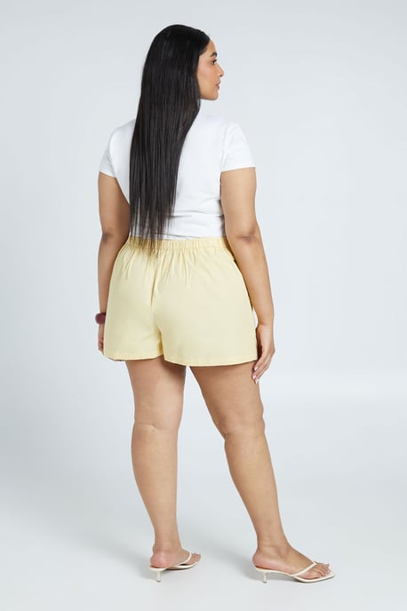 Plus Elasticated Back Front Pleat Bermda Short - Image 2