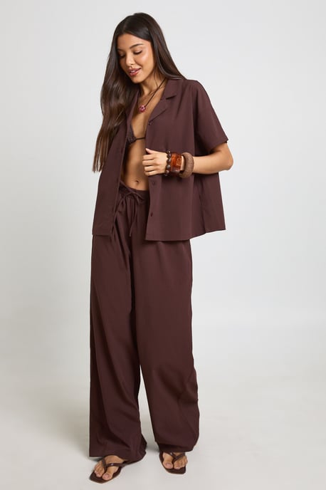 Essentials Oversized Textured Short Sleeve Beach Shirt - Image 3