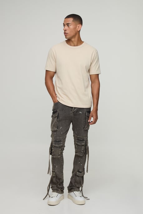 Washed Stacked Flare Strap Detail Cargo Jeans - Image 4