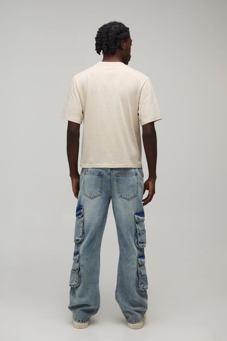 Washed Relaxed Fit Cargo Flared Jeans - Image 2