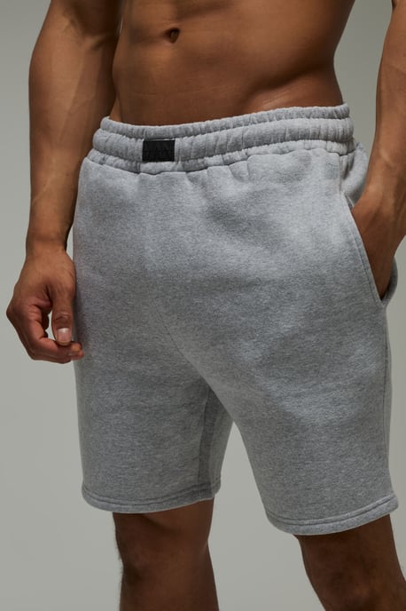 Man Active Badge 7inch Shorts - Image 3