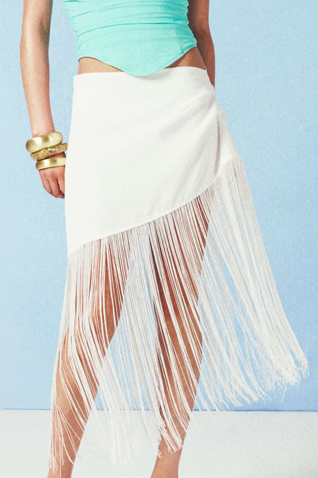 Linen Tassle Trim Asymmetric Skirt - Image 4