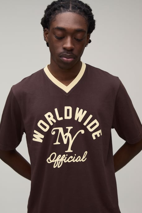 Regular Fit Worldwide Printed T-Shirt & Short Set - Image 3