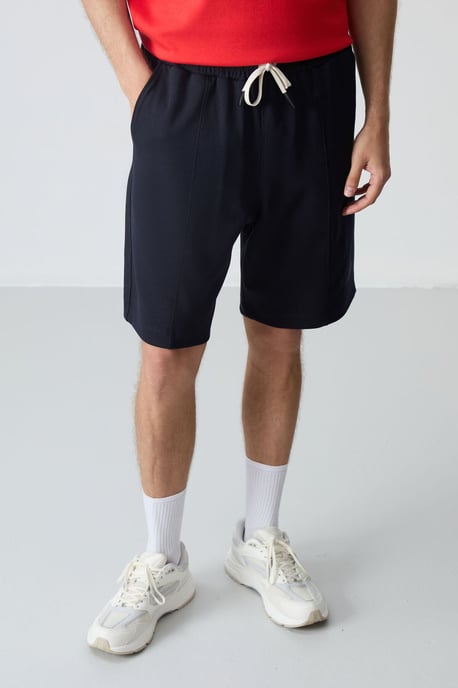 Men's Oversized T-Shirt And Shorts Set - Image 3