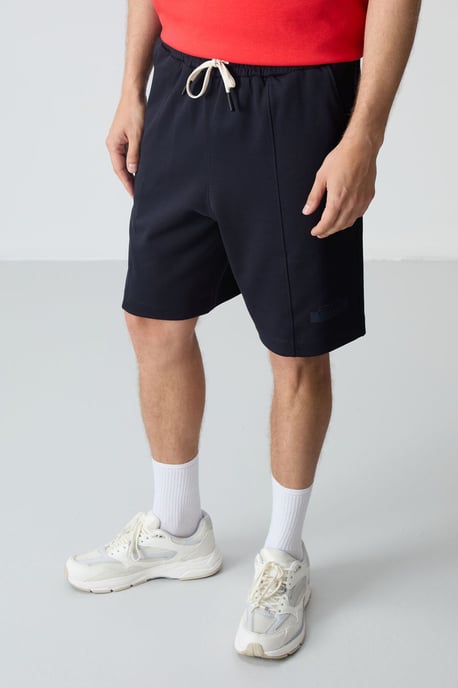 Men's Oversized T-Shirt And Shorts Set - Image 5