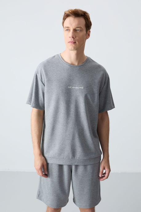 Men's Oversized Cotton-Blend T-Shirt And Shorts Set - Image 4