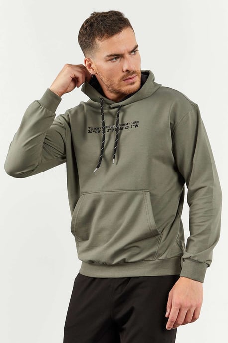 Oversized Hooded Sweatshirt And Pants Set - Image 4
