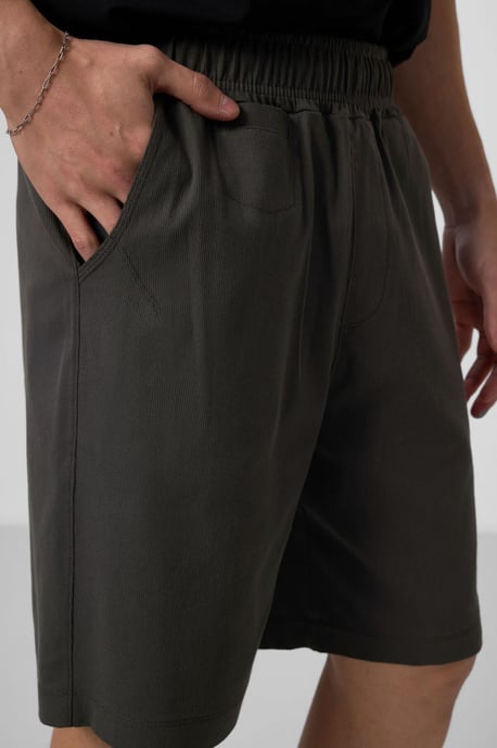 Men's Woven Chino Shorts - Image 4