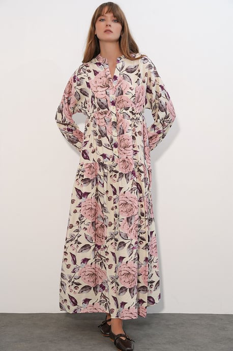 Floral Maxi Dress With Mandarin Collar - Image 2