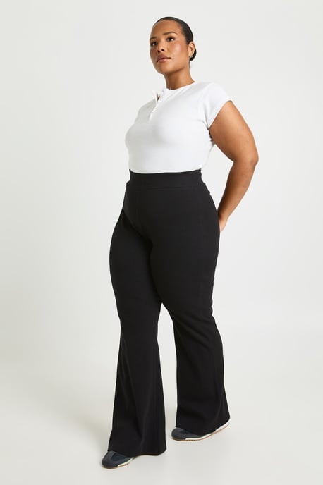 Plus Basic Rib Flared Legging - Image 3