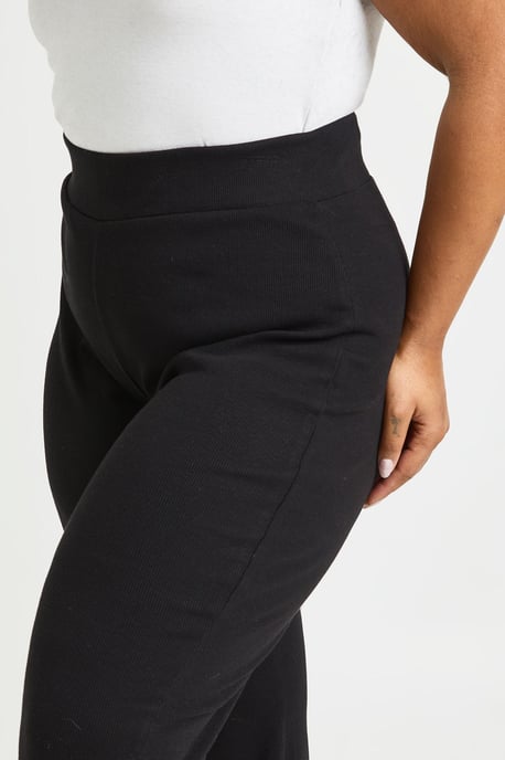 Plus Basic Rib Flared Legging - Image 4