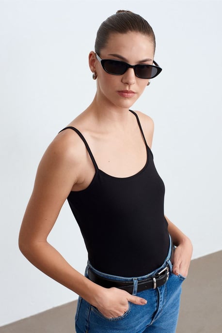 Slim-fit Mouwloze Blouse met Vierkante Hals - Image 3