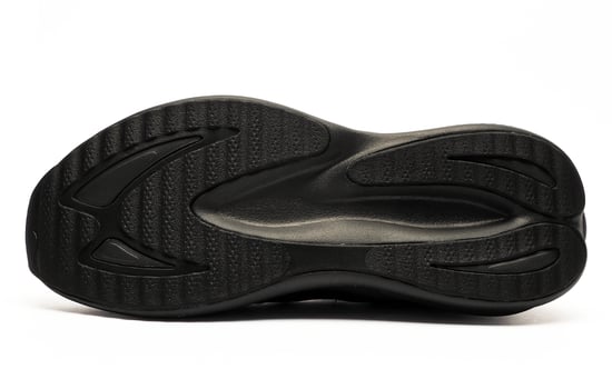 Mizuno Revolt 4 Mens Running Shoes - Image 4