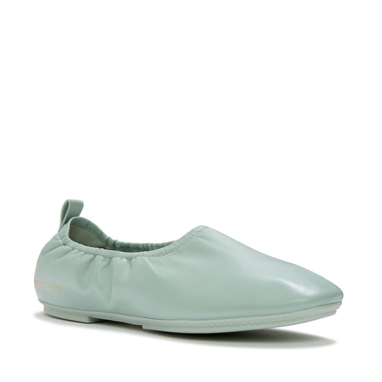 FitFlop X Pantone Delicato Ballerina Leren Dames Schoenen Groen - Image 1