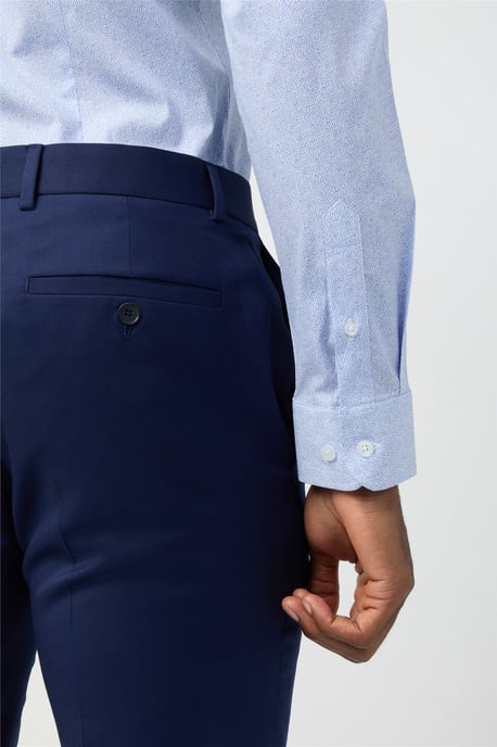 Long Sleeve Slim Fit Formal Shirt in Pale Blue - Image 3