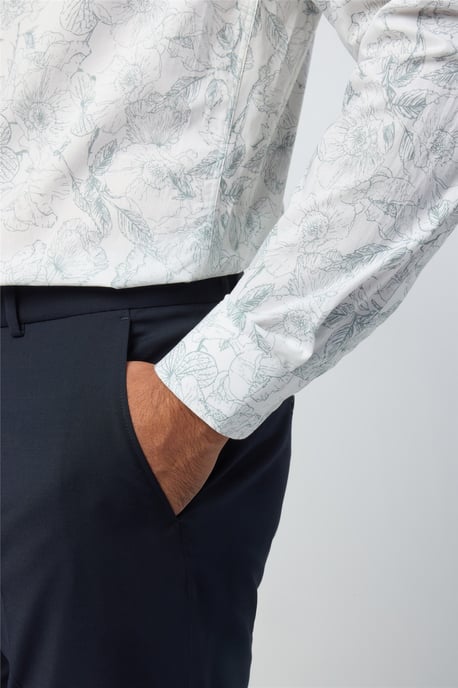 Long Sleeve Floral Tailored Formal Shirt in White - Image 4