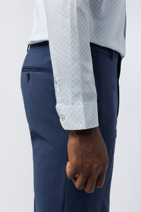 Long Sleeve Slim Fit Formal Shirt in Pale Blue - Image 3