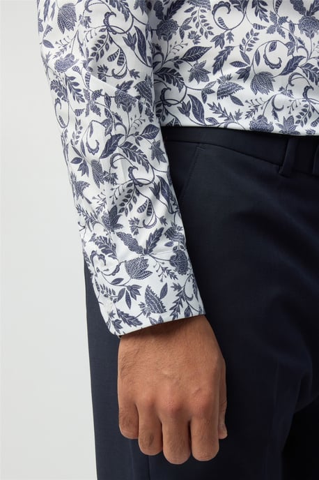 Long Sleeve Paisley Tailored Formal Shirt in White - Image 3