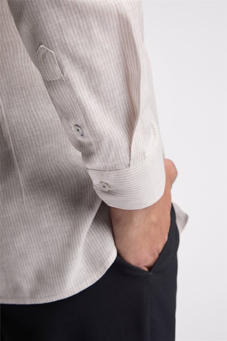 Long Sleeve Striped Slim Fit Formal Shirt in Cream - Image 4
