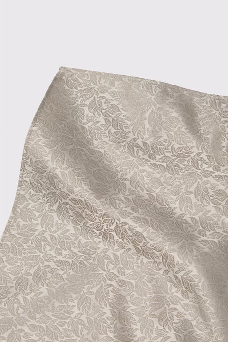 Jacquard Pocket Square in Silver - Image 3