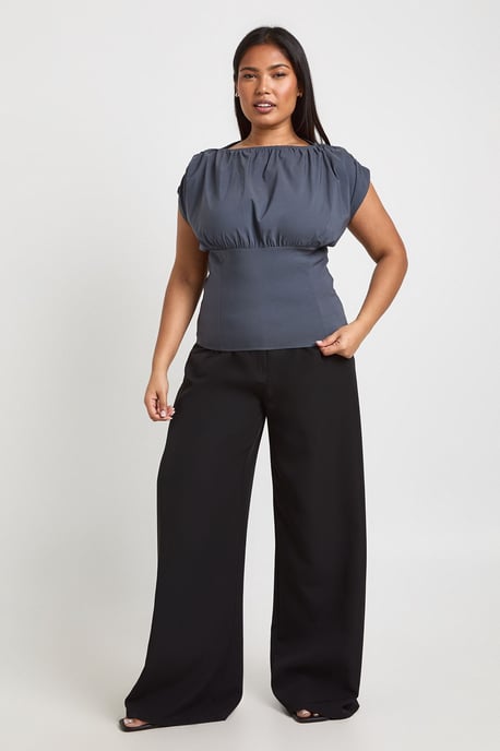 Plus Cinched Waist Ruched Detail Top - Image 3