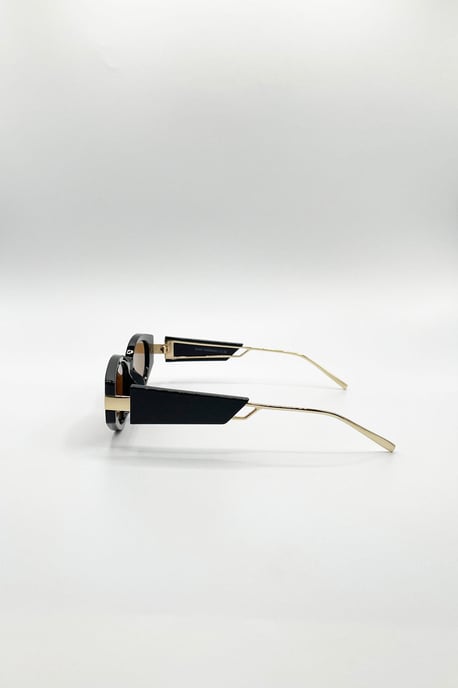 Oval Metal Detail Sunglasses In Black - Image 4