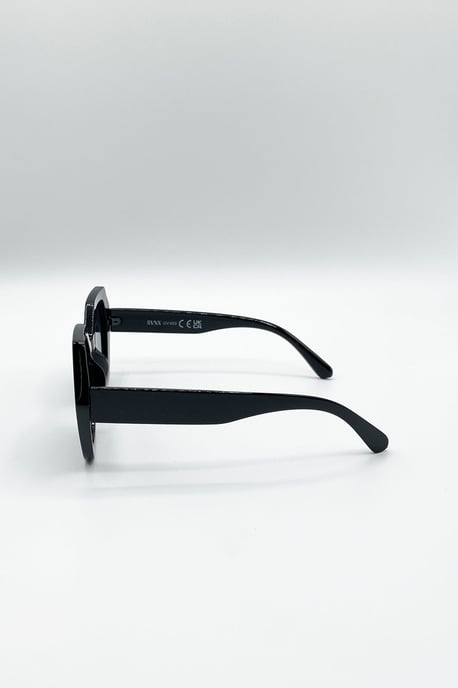 Oversized Rounded Angular Sunglasses In Black - Image 4