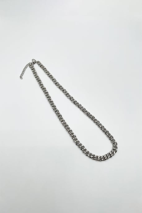 Woven Chain Necklace in Silver - Image 3
