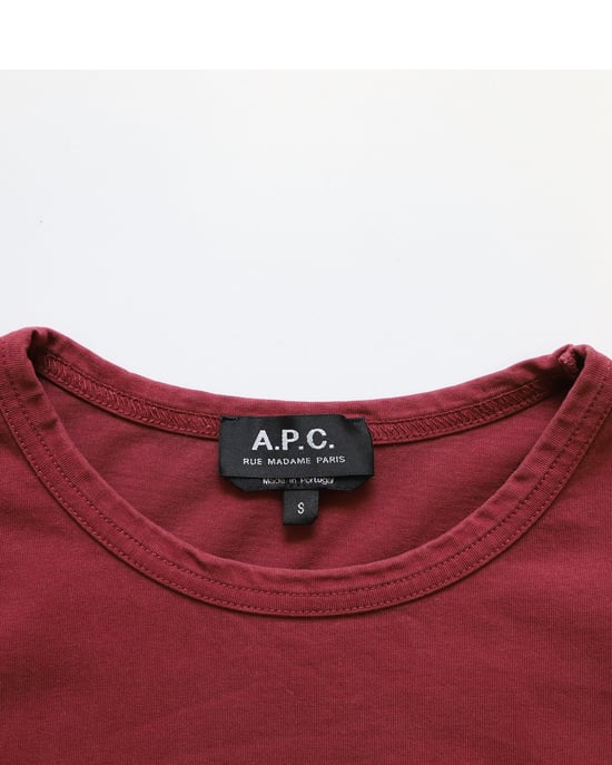 A.P.C. Ärmficka Kortärmad Rundringad T-shirt i Röd Bomull - Image 3