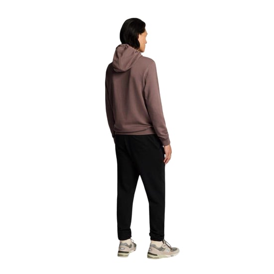 Lyle & Scott Herr Fleece Logo Sweatpants (Jet Black) - Image 4