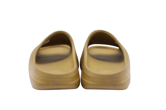 Yeezy Ochre Slide in Camel Rubber - Image 3