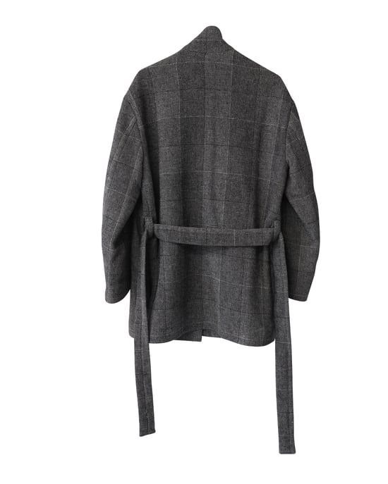 Iro-kappa med sjalkrage i grå akryl - Image 5