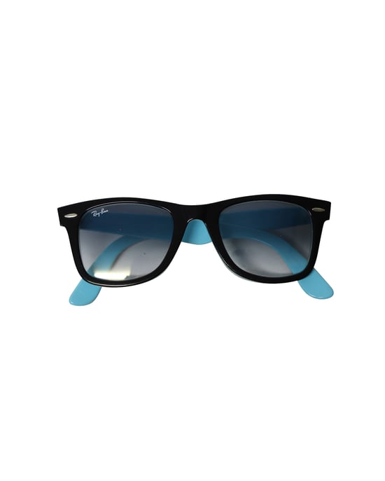 Ray-Ban RB2140 Original Wayfarer 901 zonnebril in blauw acryl - Image 5