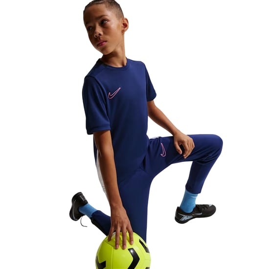 Nike Swoosh-shirt van de Kinderacademie (Blauw/roze) - Image 4