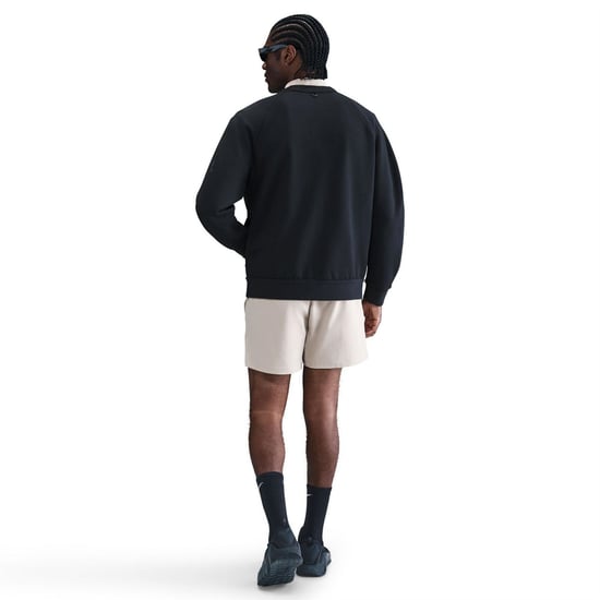 Men's Nike M Nk Df 24.7 Is in Black/Dk Smoke - Image 4