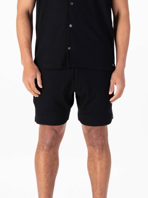 Luke 1977 Men's Helston Textured Shorts in Black - Image 3