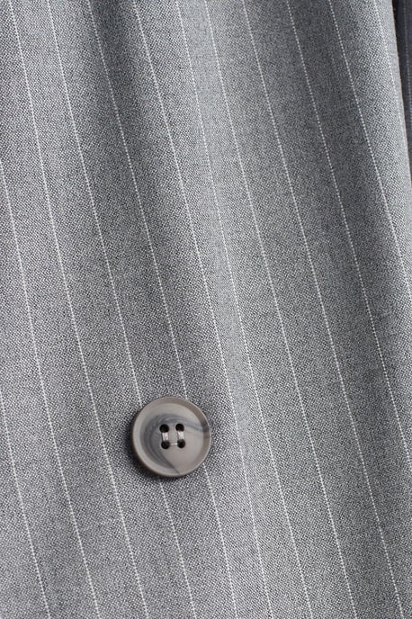 Long Striped Shawl-collar Blazer - Image 4